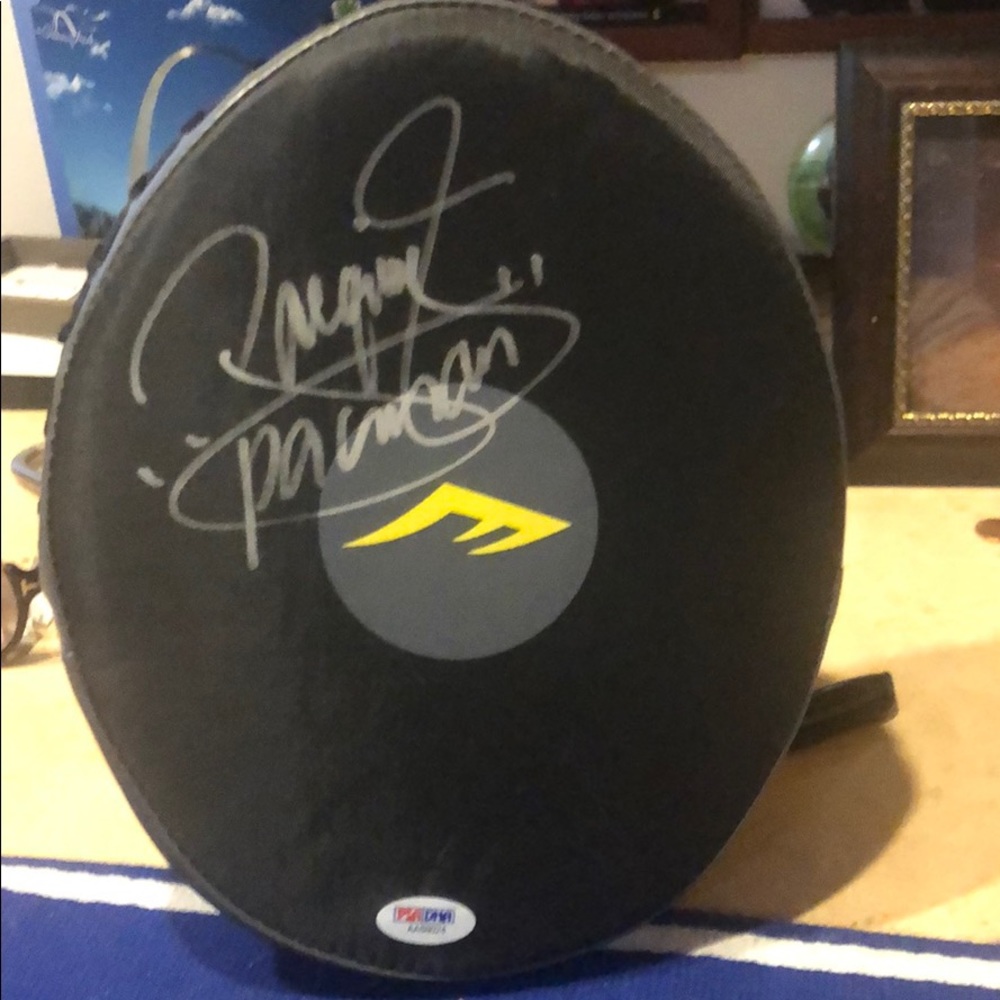 Manny Pacquiao autographed Hitting Mitt